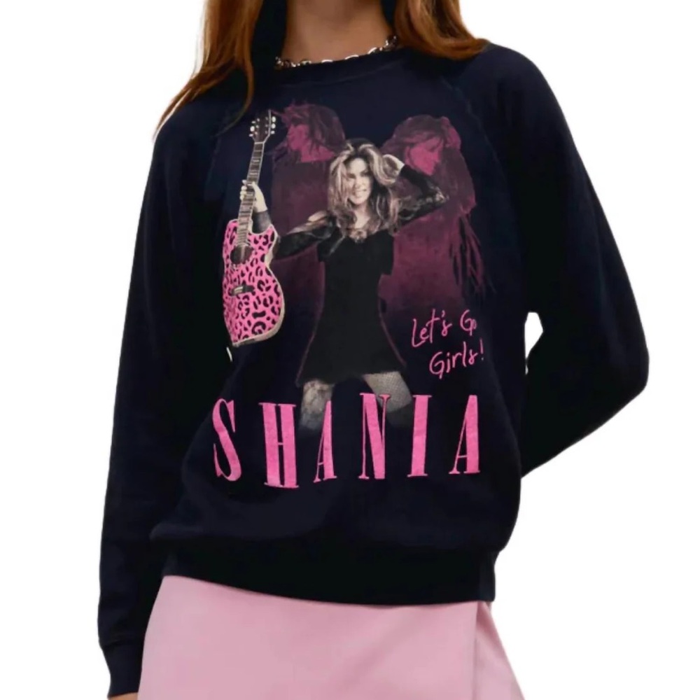 Daydreamer Shania Twain Leopard Guitar Sweatshirt size S NWT